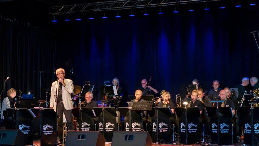 Ringkøbing Big Band slutter sommerkoncerterne på Torvet