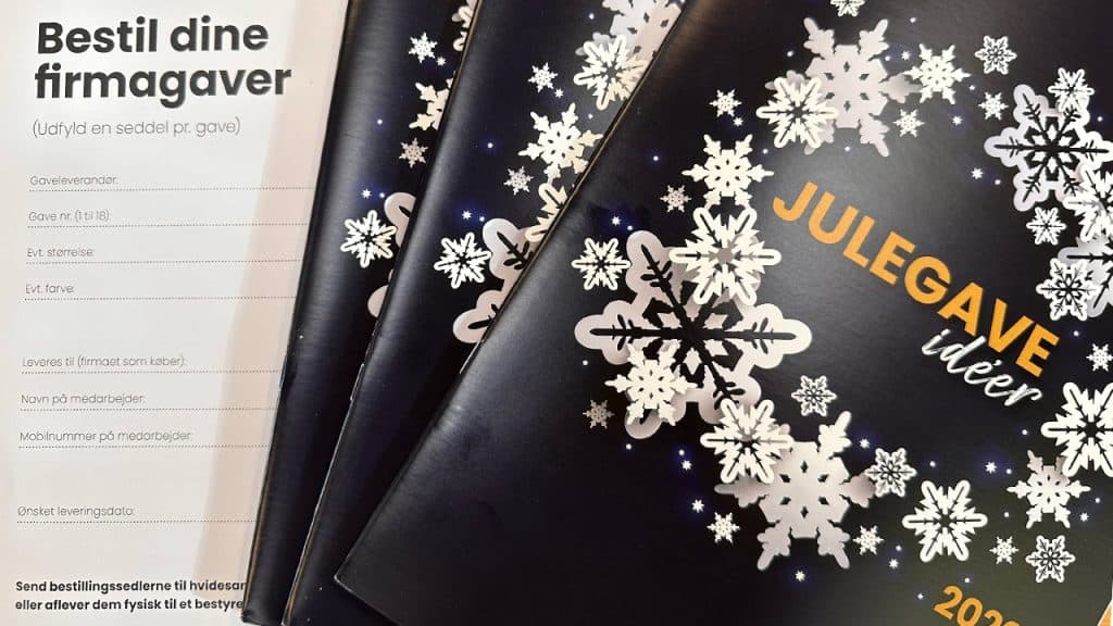 Unikt Lokalt Firmajulegavekatalog har sammen med Juleånden fundet vej til Hvide Sande, og handelsstandsforeningen HvideSande.by står klar til at imødekomme mange af dine firmajulegaveønsker med årets eksklusive firmajulegavekatalog