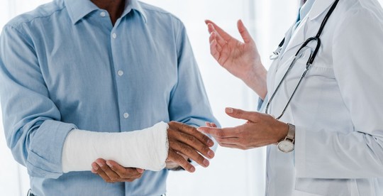Osteoporose - eller knogleskørhed - rammer hver 3. kvinde over 50 år og hver 6. mand foto. NR