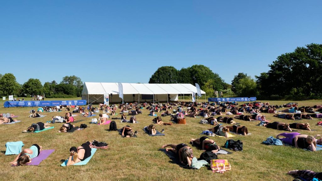Lokal Yin Yoga-ekspert leder yoga-sessionerne til »kvindeløbet« i Aarhus og København foto: Alt For Damer og Yin Yoga