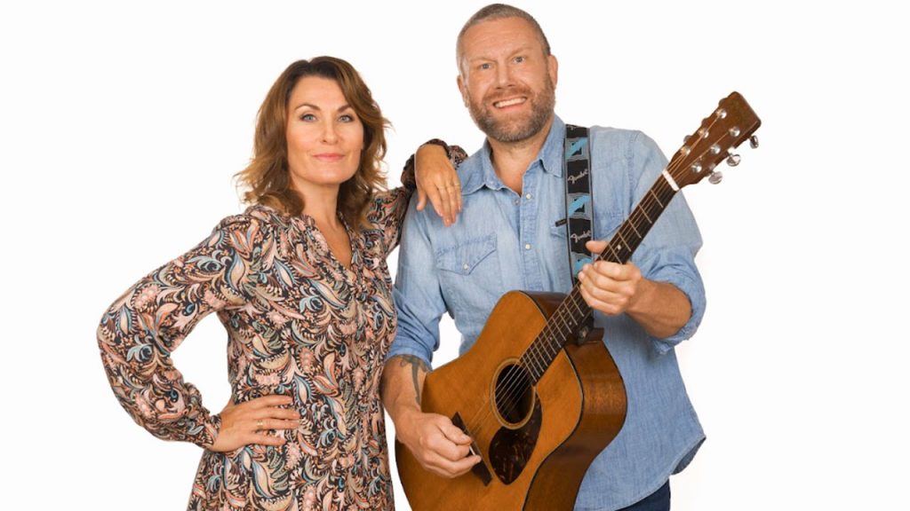 Børnefest & Musikalsk Magi i Hvide Sande med Kaya Brüel & Ole Kibsgaard pressefoto