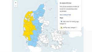 DMI er ude med et varsel om voldsomt vejr. Det skyldes en koldfront ned langs den jyske Vestkyst, der sidst på eftermiddagen og hen under aften kan give kraftig regn. dmi