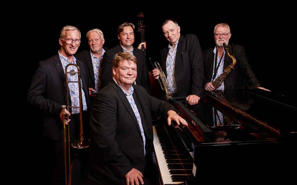 45 år på bagen : River Jazz & Blues Band i Ringkøbing - Generator