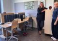 Lotte Kemp og Josephine Åkerstrøm Kristensen er en del af det faste personale i det succesfulde tilbud X-klassen på Ringkøbing Skole. Pressefoto